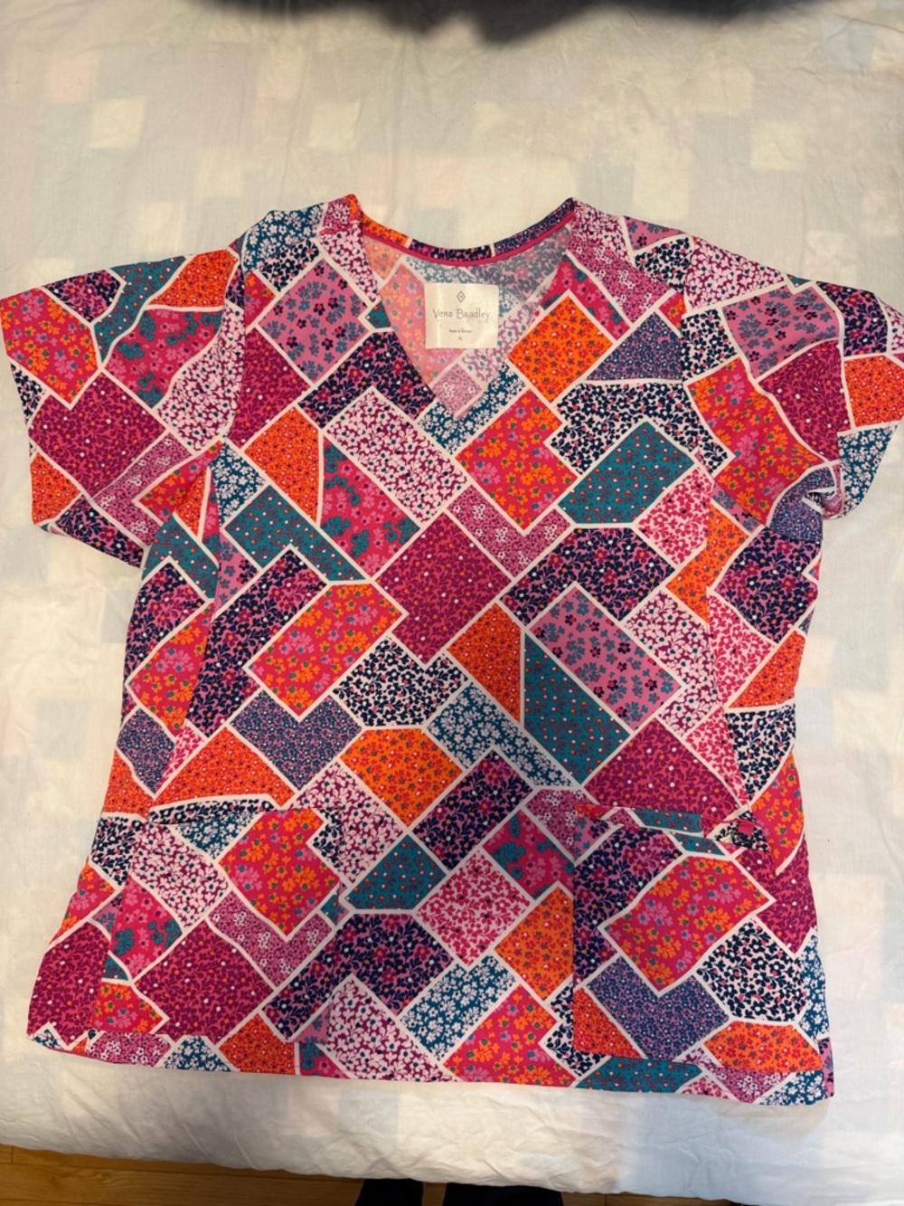 Vera Bradley Pink Orange Teal Patchwork Floral Short-Sleeve Top scrub top